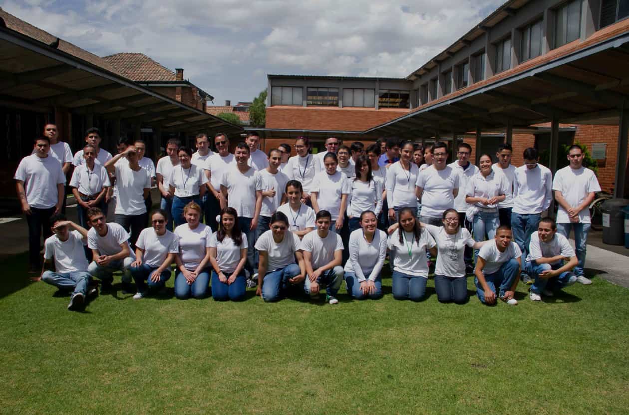 personas-de-la-fundación-ideal