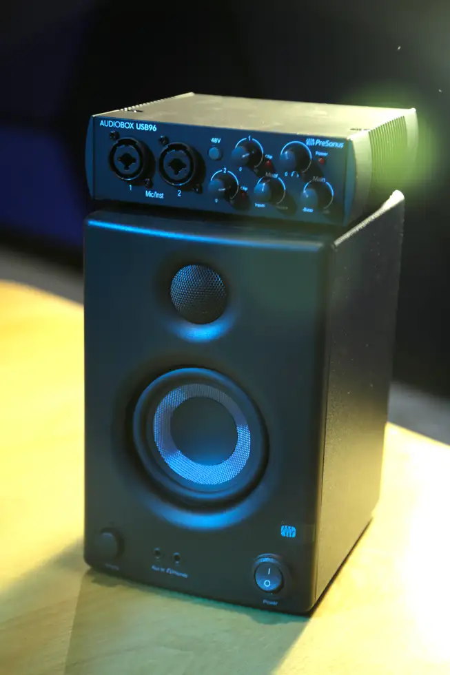 Alquiler de estudio de grabación Bogotá 4 estudio-de-sonido